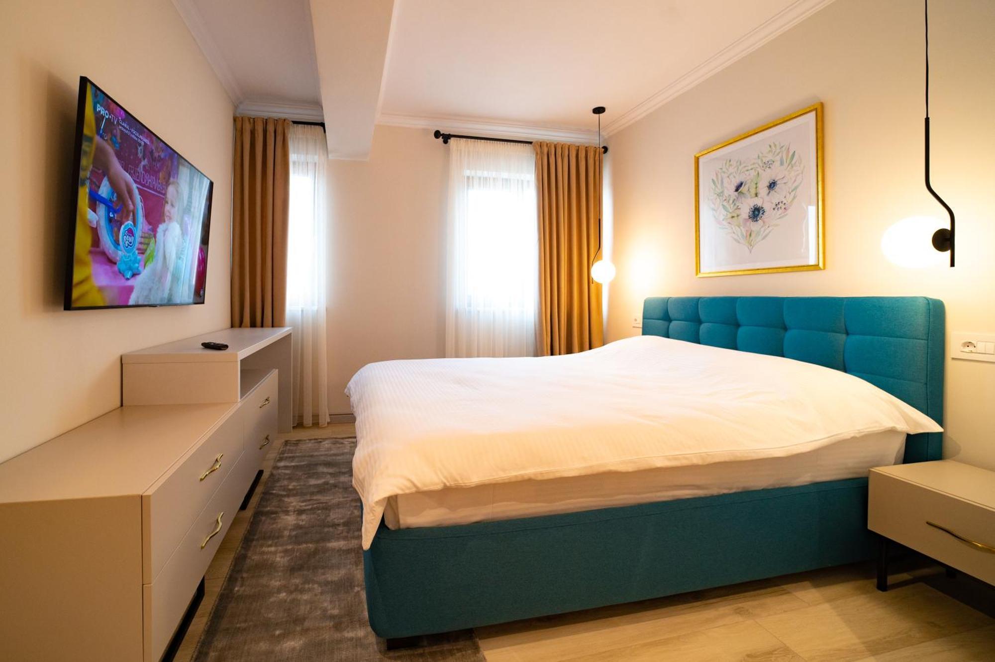 First Apartments Focşani Esterno foto